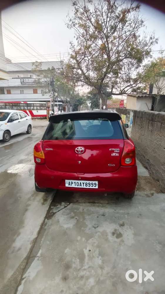 Toyota Etios Liva 2011