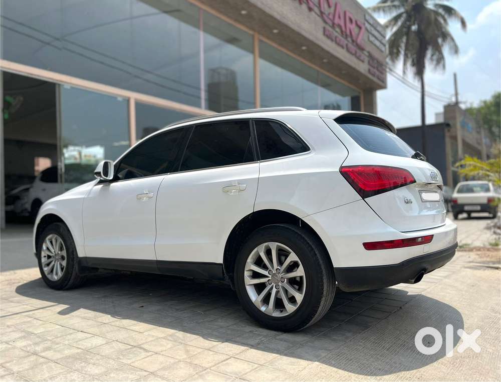 Audi Q5 30 Tdi Premium With Sunroof, 2016, Diesel