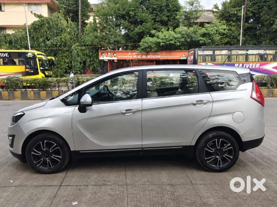 Mahindra Marazzo M8, 2019, Diesel
