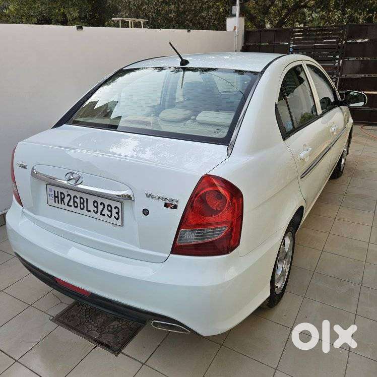 Hyundai Verna Transform 1.6 Sx Vtvt, 2011, Petrol