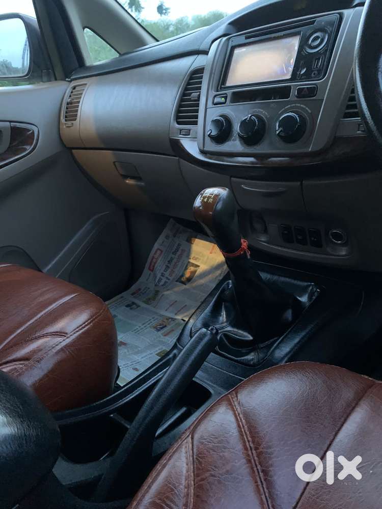 Toyota Innova 2.5 Gx 7 Seater Bs Iv, 2015, Diesel