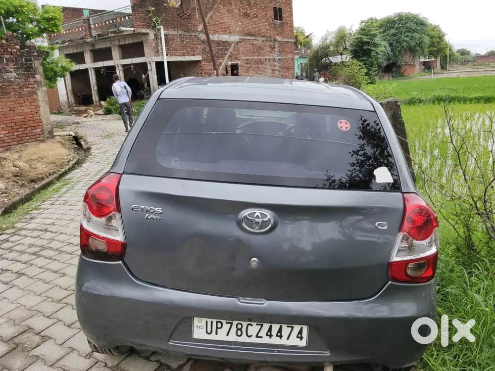 Toyota Etios Liva 2013