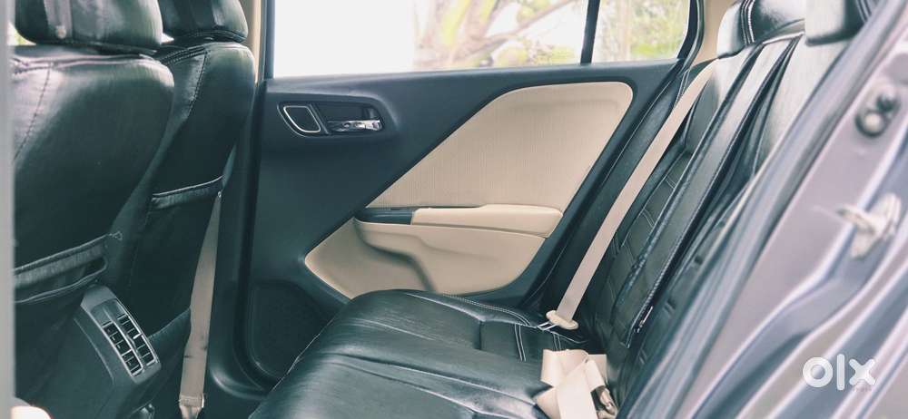 Honda City I-vtec V, 2018, Petrol