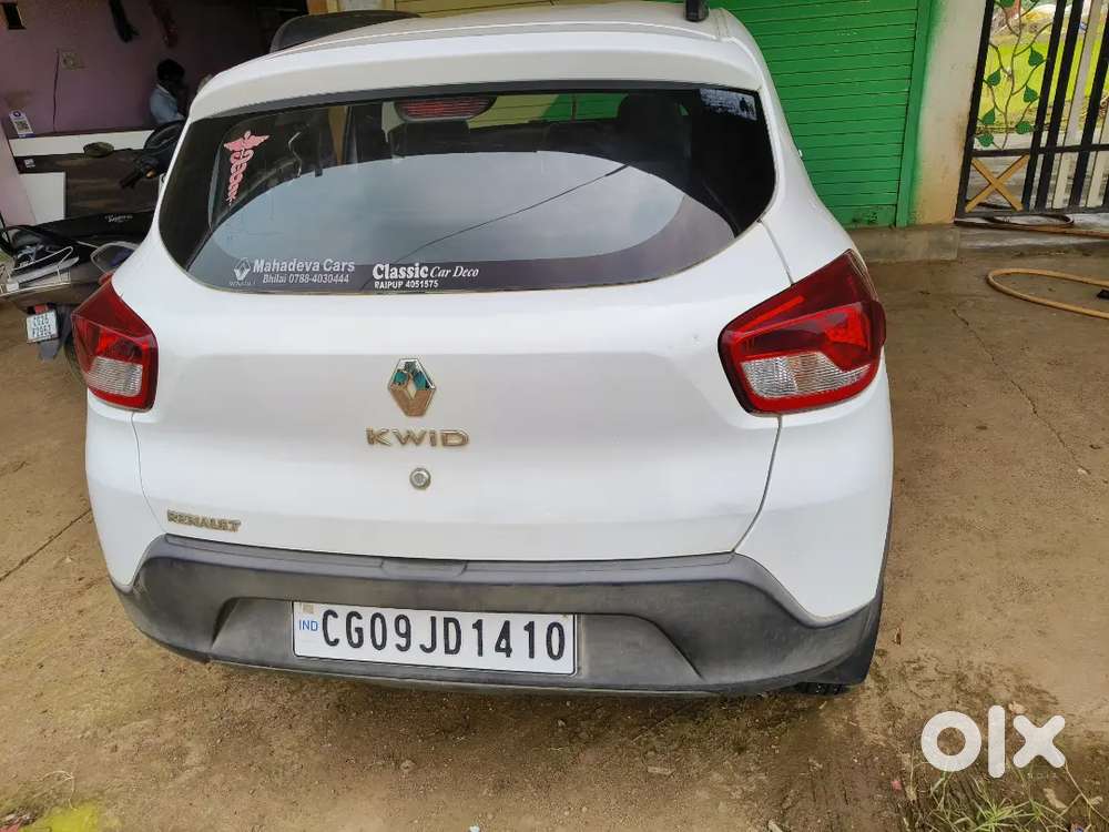 Renault Kwid 2017 Car With Showroom Service Record