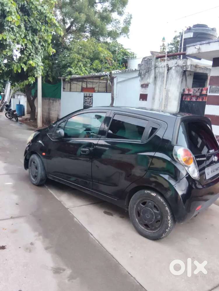 Chevrolet Beat Petrol 2011