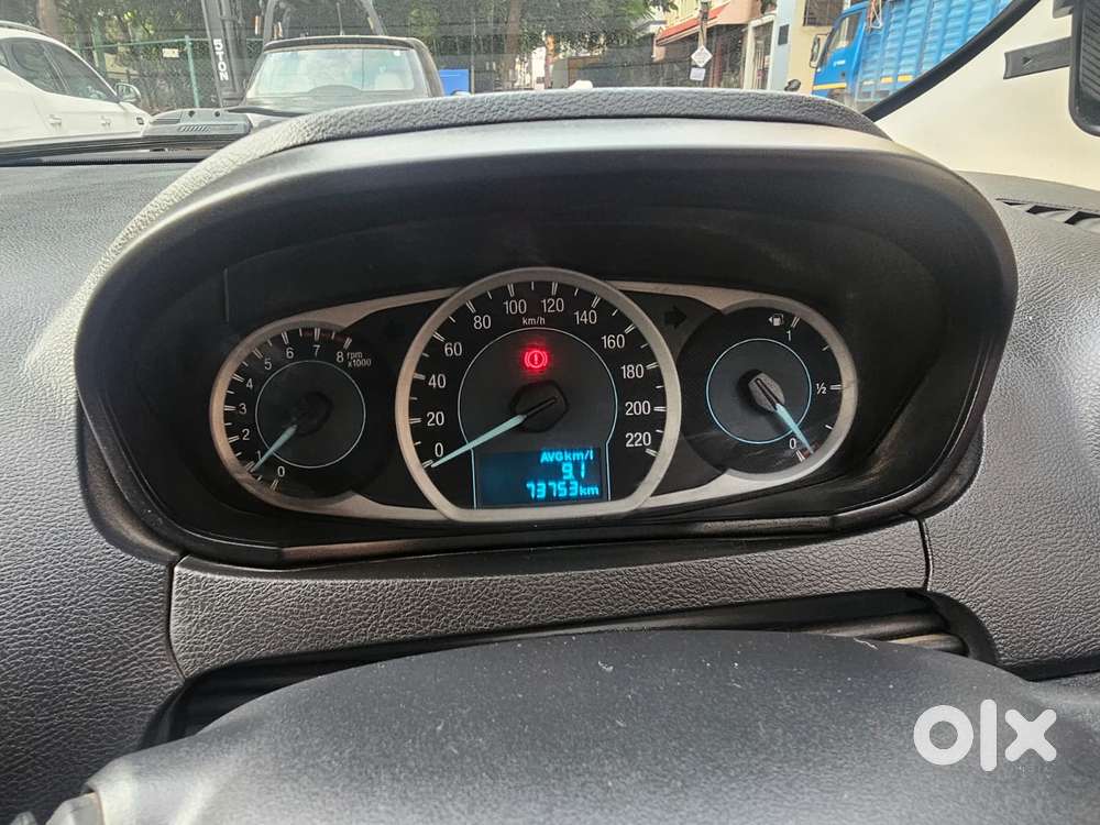 Ford Figo 1.2p Trend Mt, 2016, Petrol