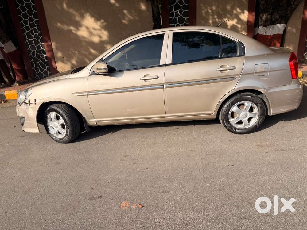 Hyundai Verna 2011 Petrol Car