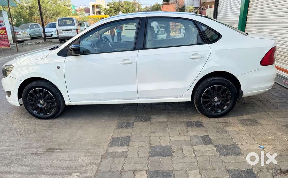 Skoda Rapid [2016-2020] 1.6 Ambition Tdi, 2016, Diesel