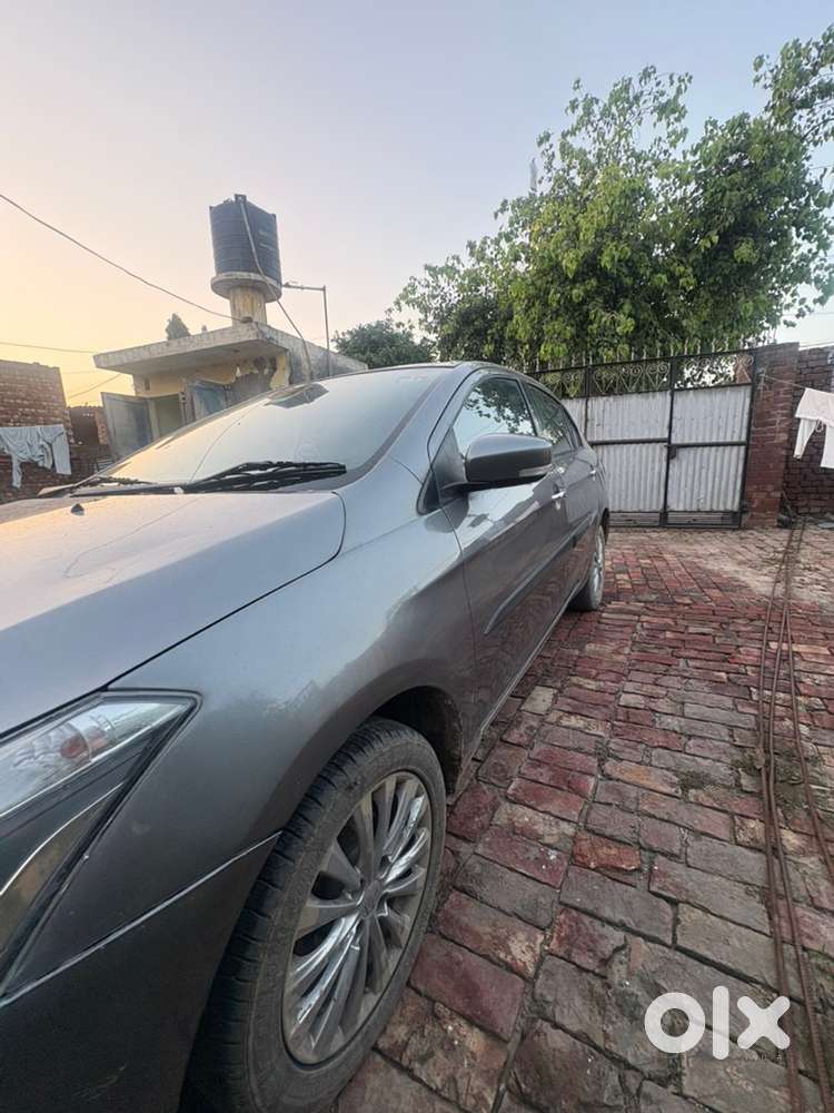 Maruti Suzuki Ciaz 2016 Diesel 75000 Km Driven