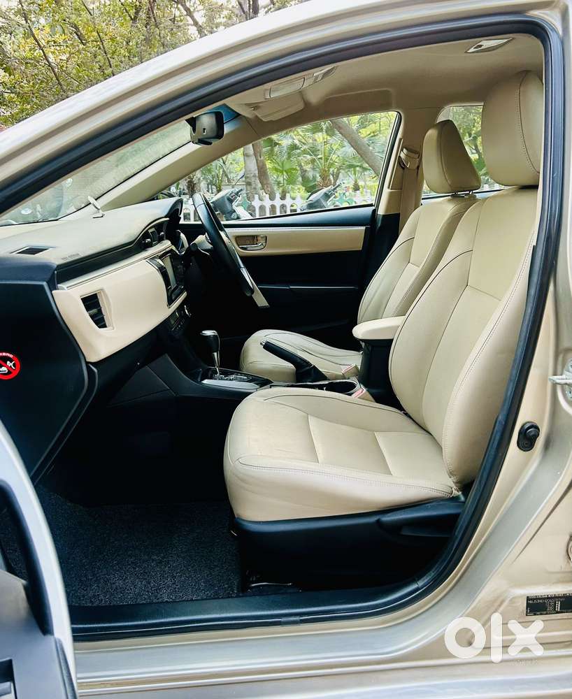 Toyota Corolla Altis 2013-2017 Vl At, 2016, Petrol