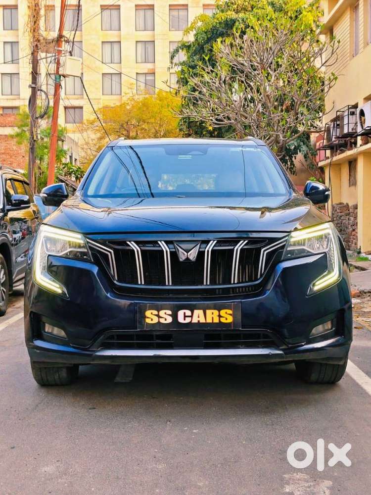 Mahindra Xuv700 2.2 Ax 7 Diesel Mt Luxury Pack Str, 2022, Diesel