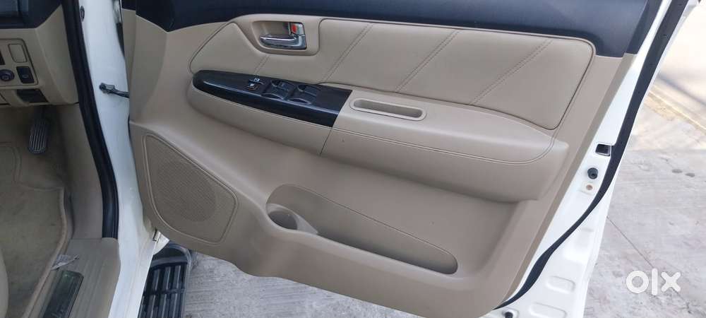 Toyota Fortuner 3.0 Sportivo 4x2 Mt, 2015, Diesel