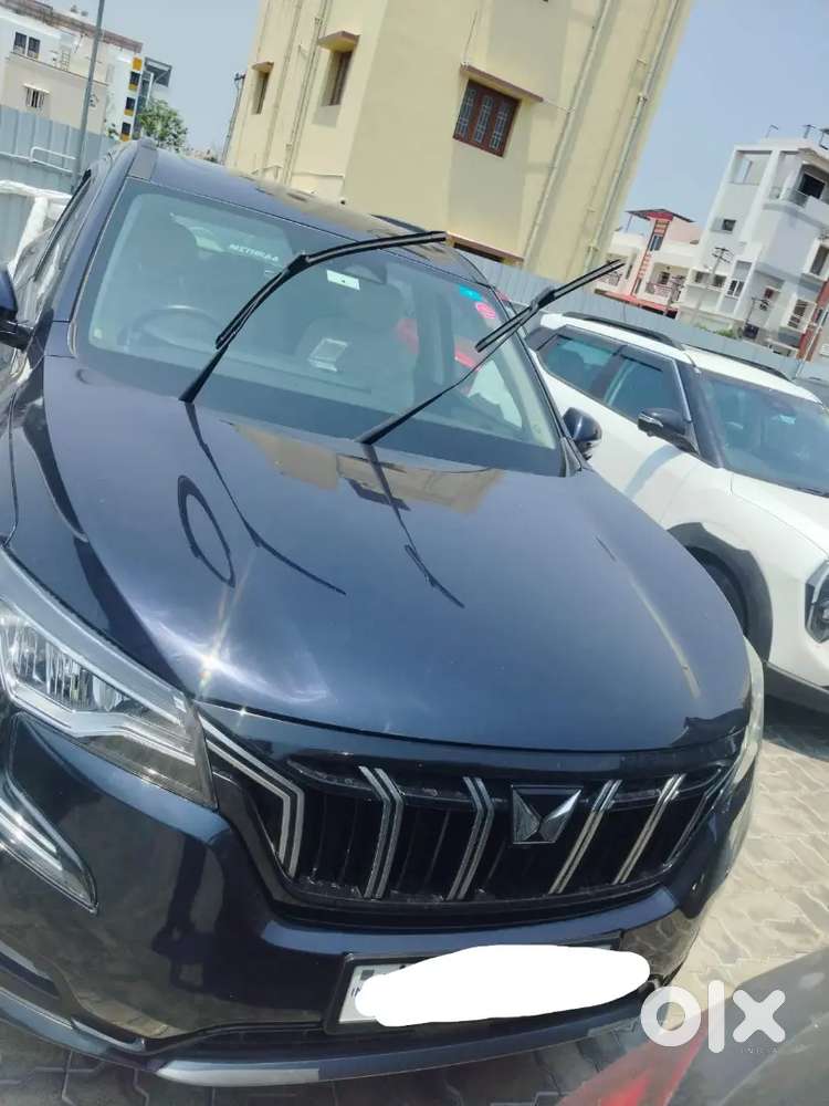 Mahindra Xuv700 2023 Diesel 60500 Km Driven