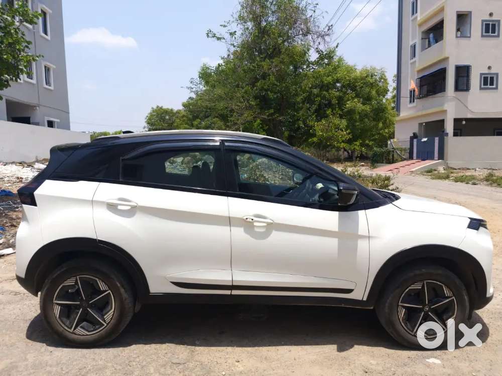 Tata Nexon Sale – Genuine & Well Kept Top Spec Variant.