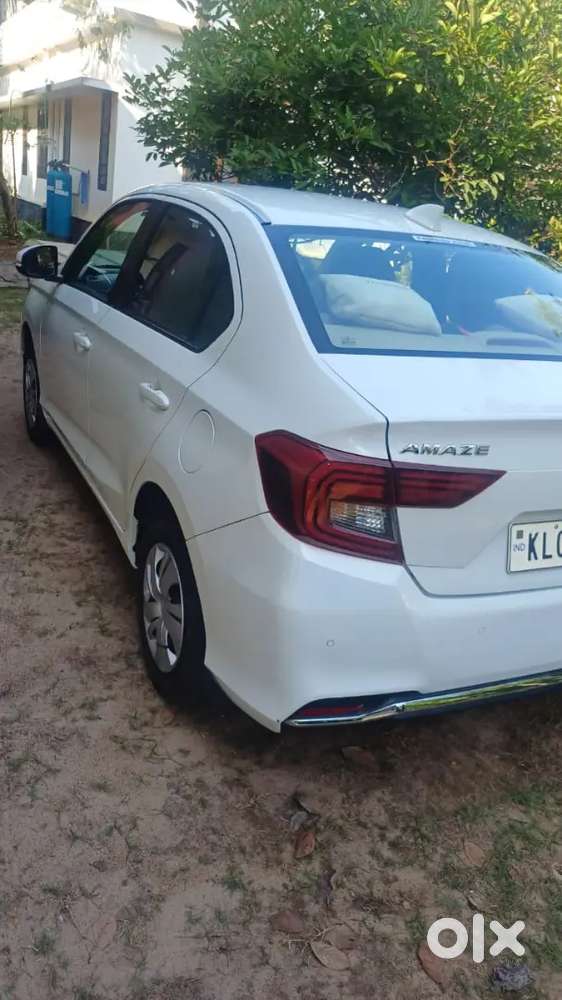 Honda Amaze 1.2 Petrol 2023 In Showroom Conditions