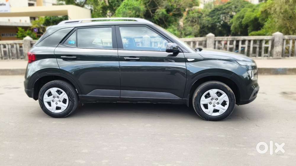 Hyundai Venue S, 2020, Petrol