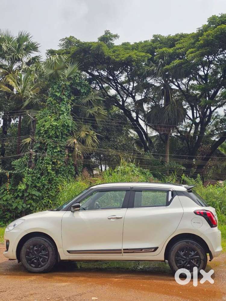 Maruti Suzuki Swift Vxi 1.2 Abs Bs-iv, 2021, Petrol