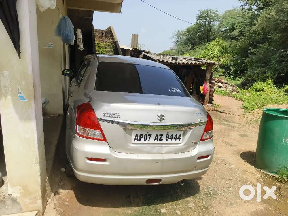 Maruti Suzuki Dzire 2011 Petrol 150000 Km Driven