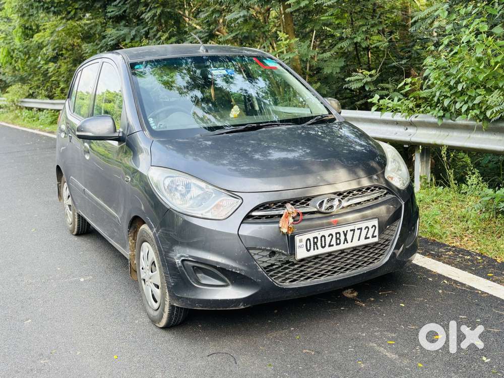 Hyundai I10 Sportz At, 2012, Petrol