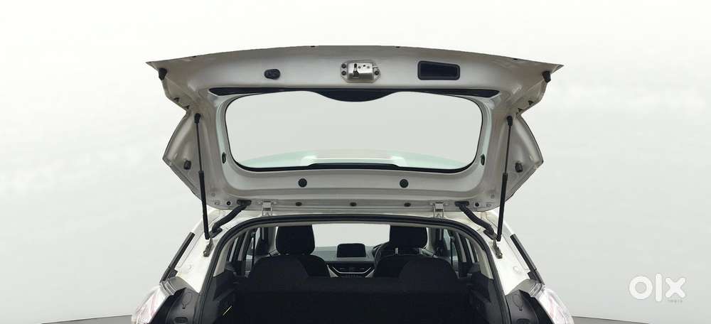 Tata Nexon 1.2 Revotron Xz, 2022, Petrol
