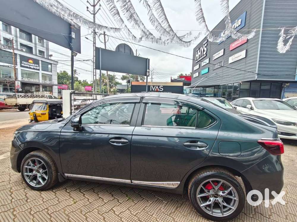 Honda Amaze Vx 1.2 Petrol Cvt, 2025, Petrol