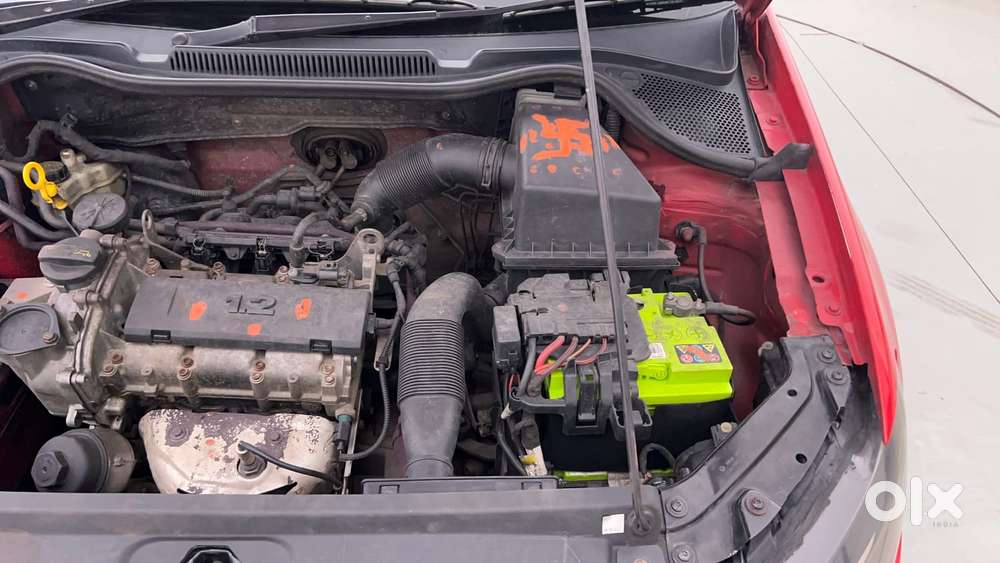 Volkswagen Polo Petrol Highline 1.2l, 2014, Petrol