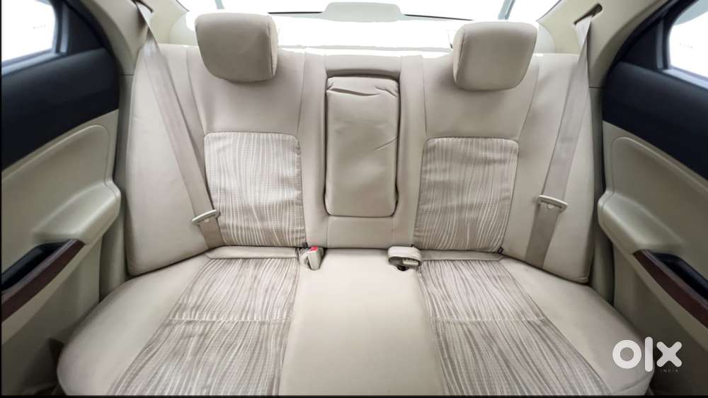 Maruti Suzuki Dzire 1.2 Vxi, 2018, Petrol