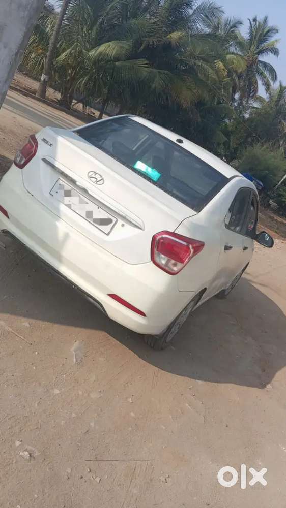 Hyundai Xcent 2017