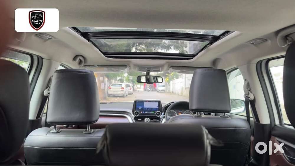 Maruti Suzuki Grand Vitara 1.5 Alpha Smart Hybrid Dual Tone, 2023, P..
