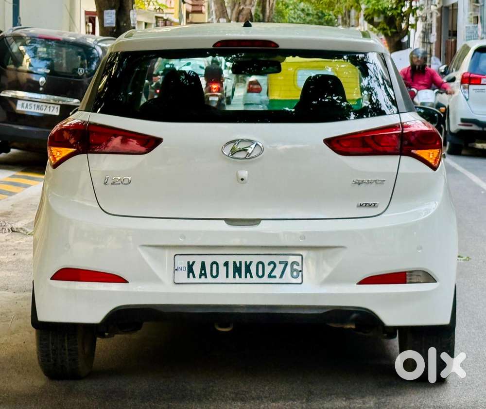 Hyundai Elite i20 Sportz (O) 1.2, 2015, Petrol