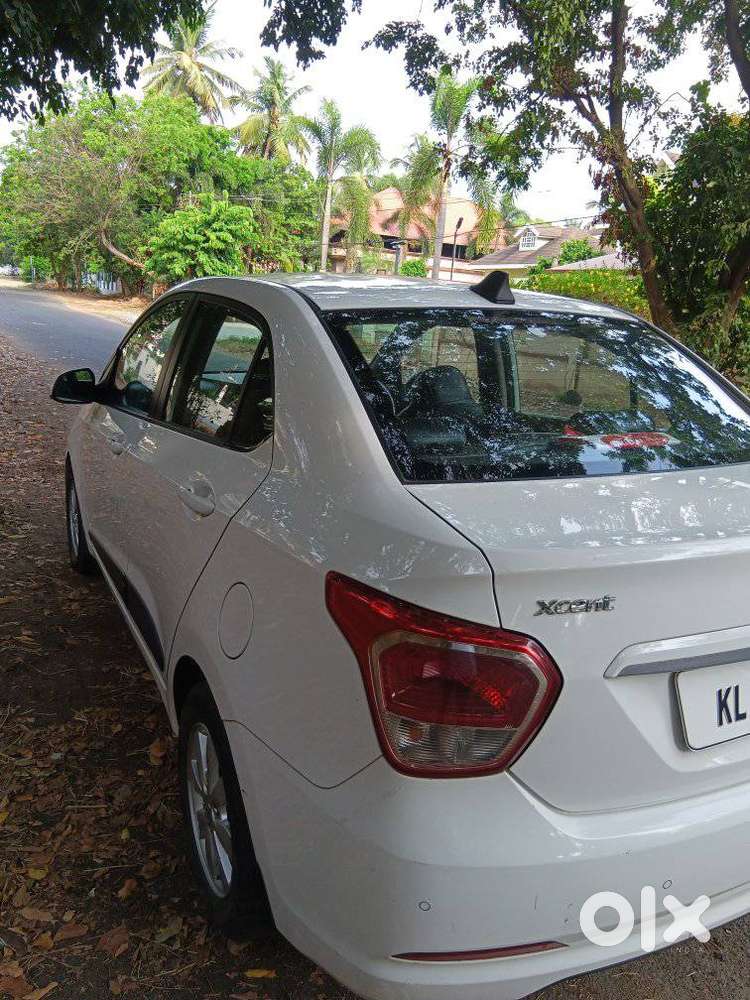 Hyundai Xcent, 2015, Petrol