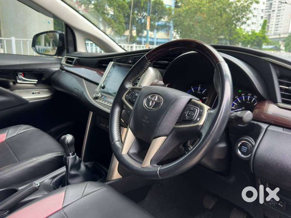 Toyota Innova Crysta 2.4 V 8 Str, 2021, Diesel