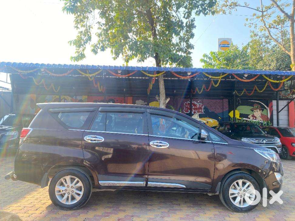 Toyota Innova Crysta 2.4 G Mt, 2020, Diesel