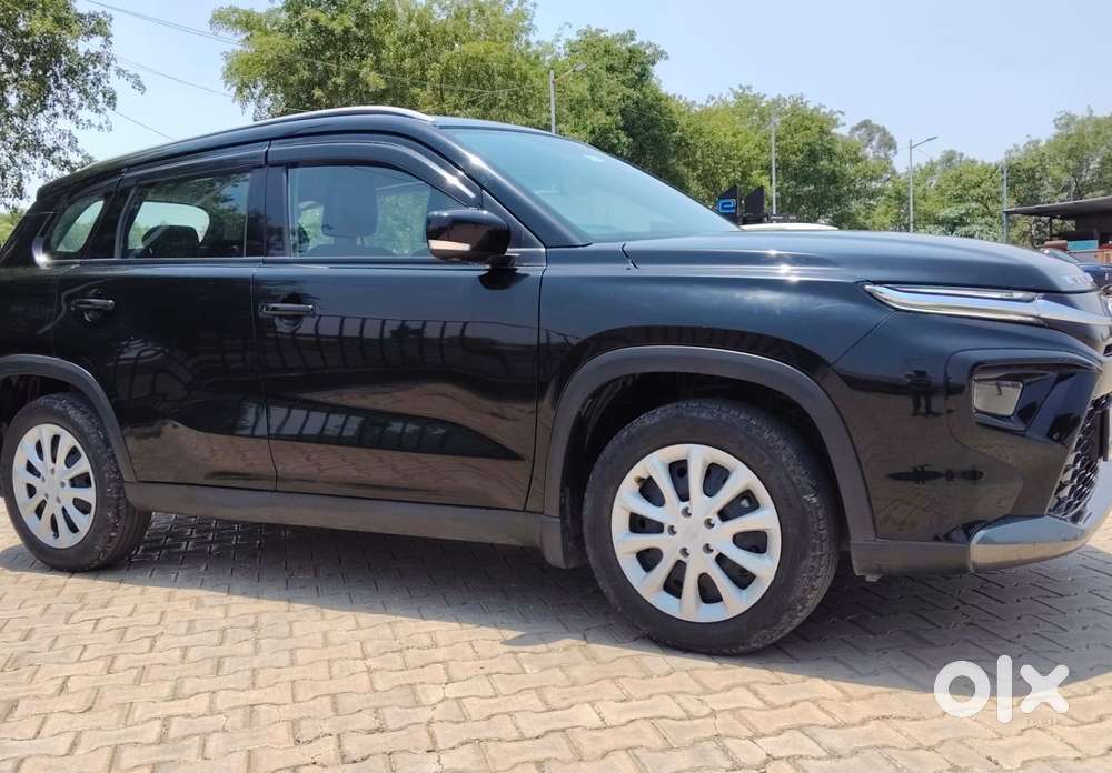 Toyota Urban Cruiser Hyryder, 2024, Petrol