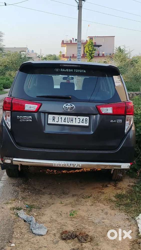 Toyota Innova Crysta 2021 Diesel 124000 Km