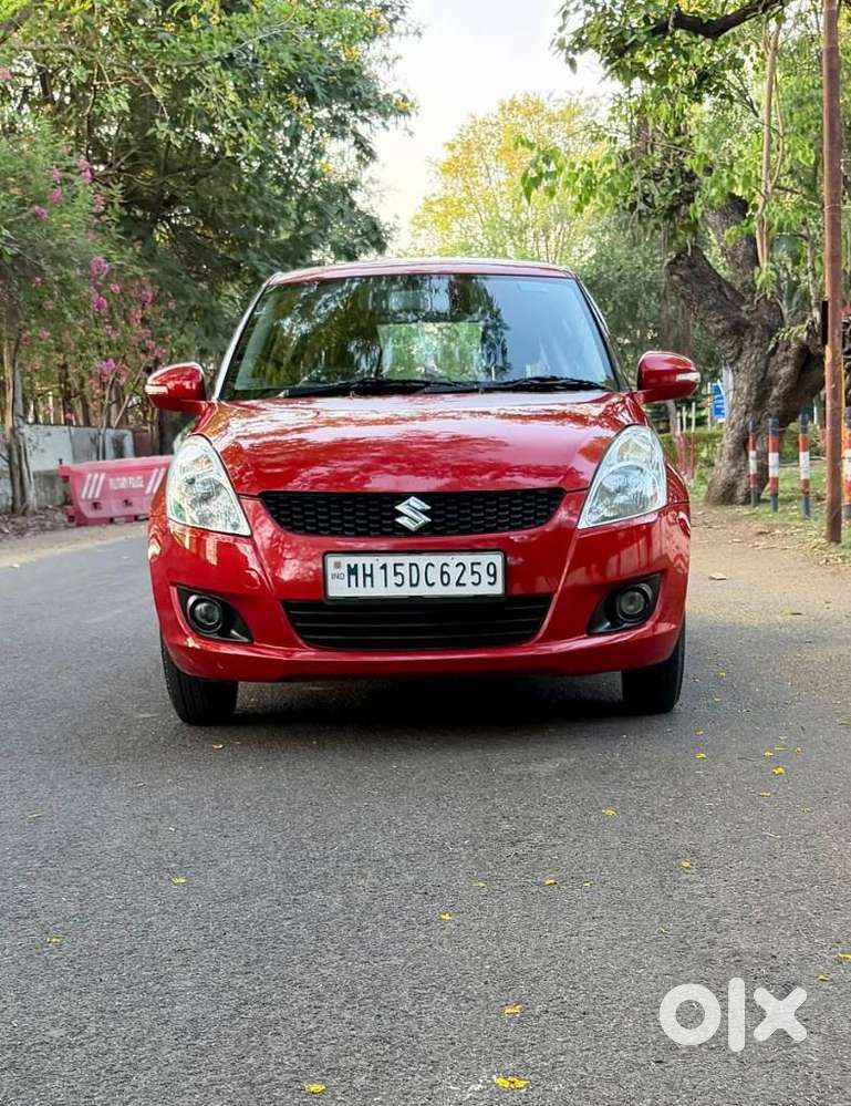 Maruti Suzuki Swift Vxi + Manual, 2011, Petrol