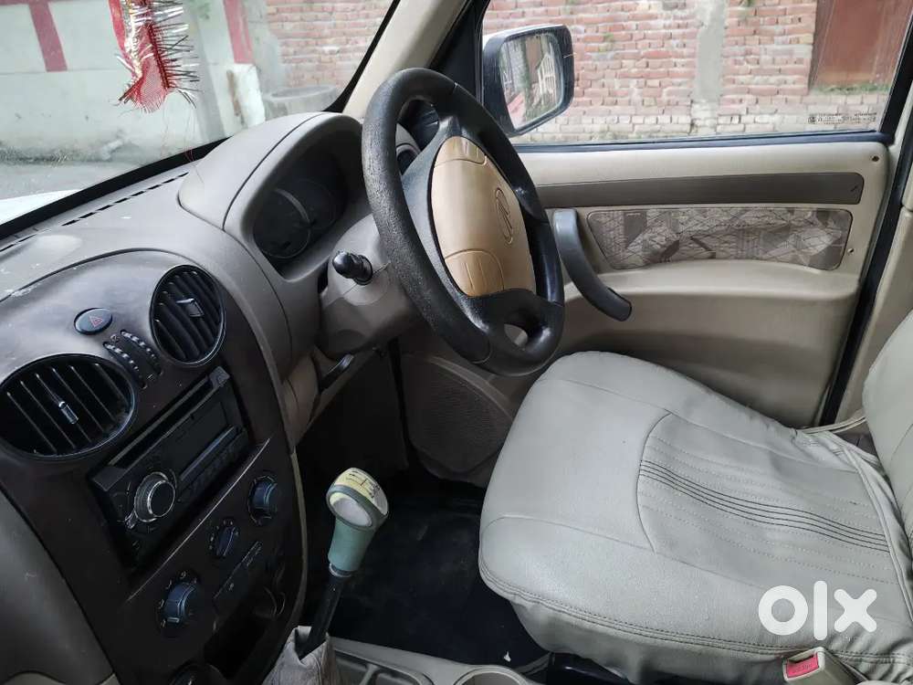 Mahindra Scorpio 2014 Diesel Manual