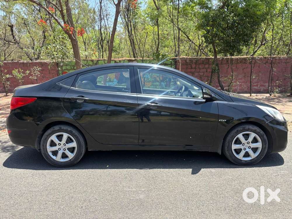 Hyundai Verna Xi (petrol), 2014, Petrol