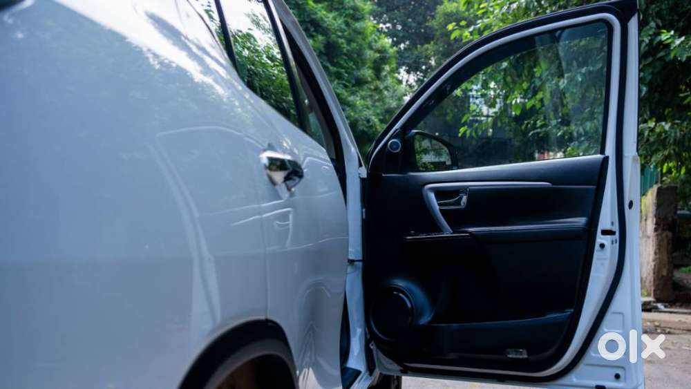Toyota Fortuner 4x2 At 2.7 Petrol, 2025, Petrol