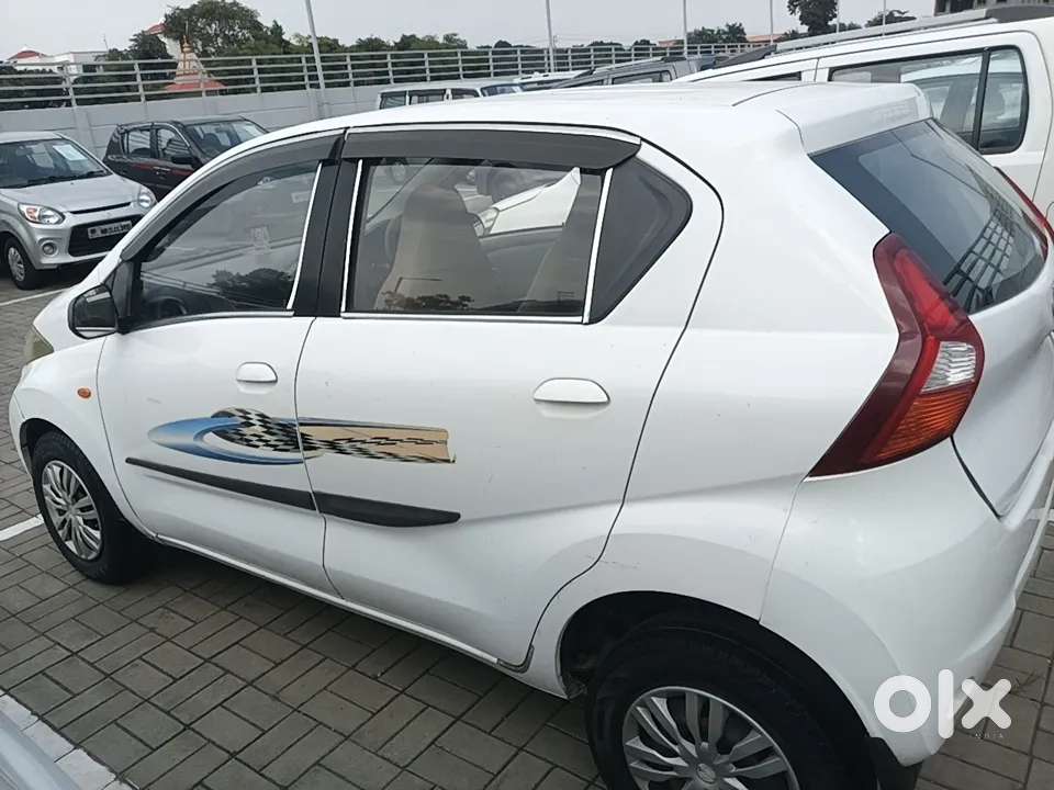 Datsun Redigo, 2017, Petrol