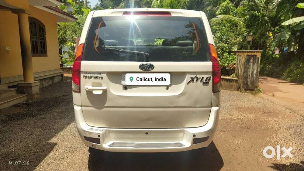 Mahindra Xylo E8, 2010, Diesel