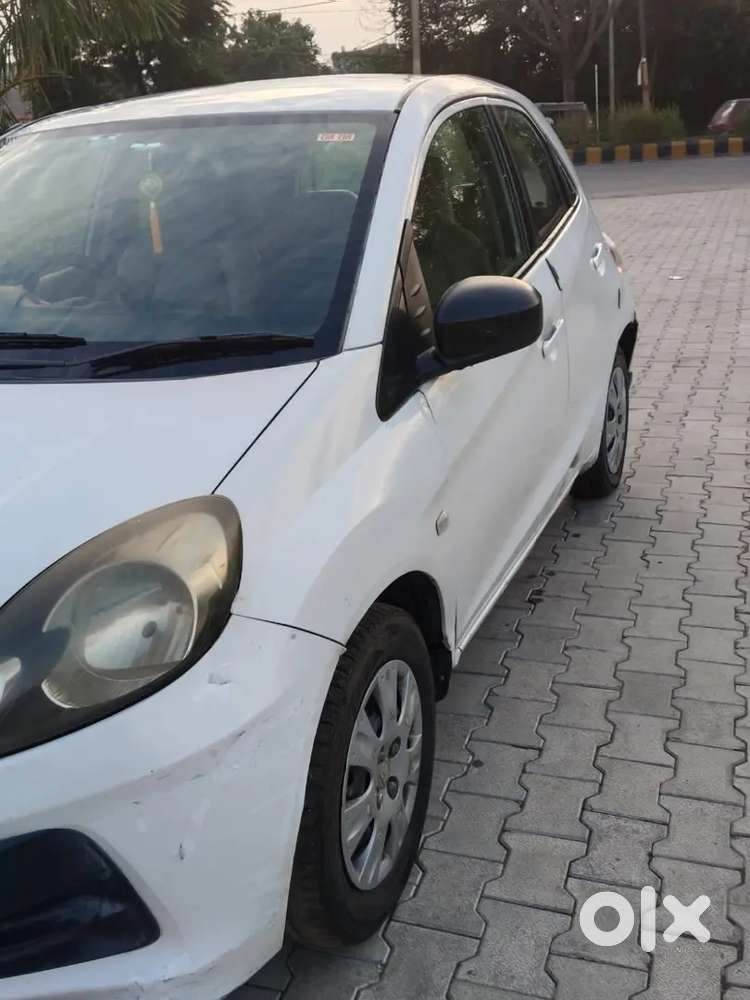 Honda Brio Petrol 2012