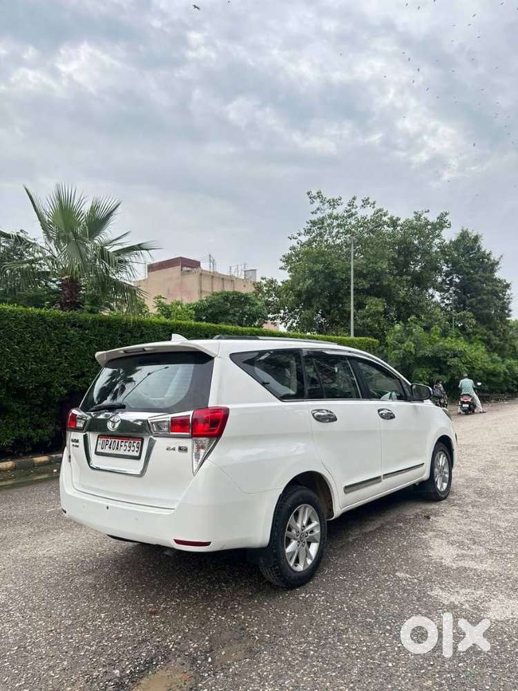 Toyota Innova Crysta 2.4 Gx Mt 8s, 2018, Diesel