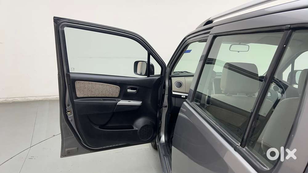Maruti Suzuki Wagon R 1.0 Vxi Amt, 2015, Petrol