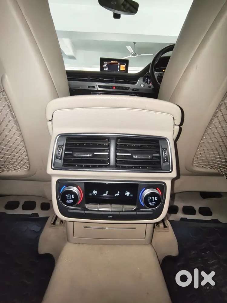 Audi Q7 Premium Sunroof 2017