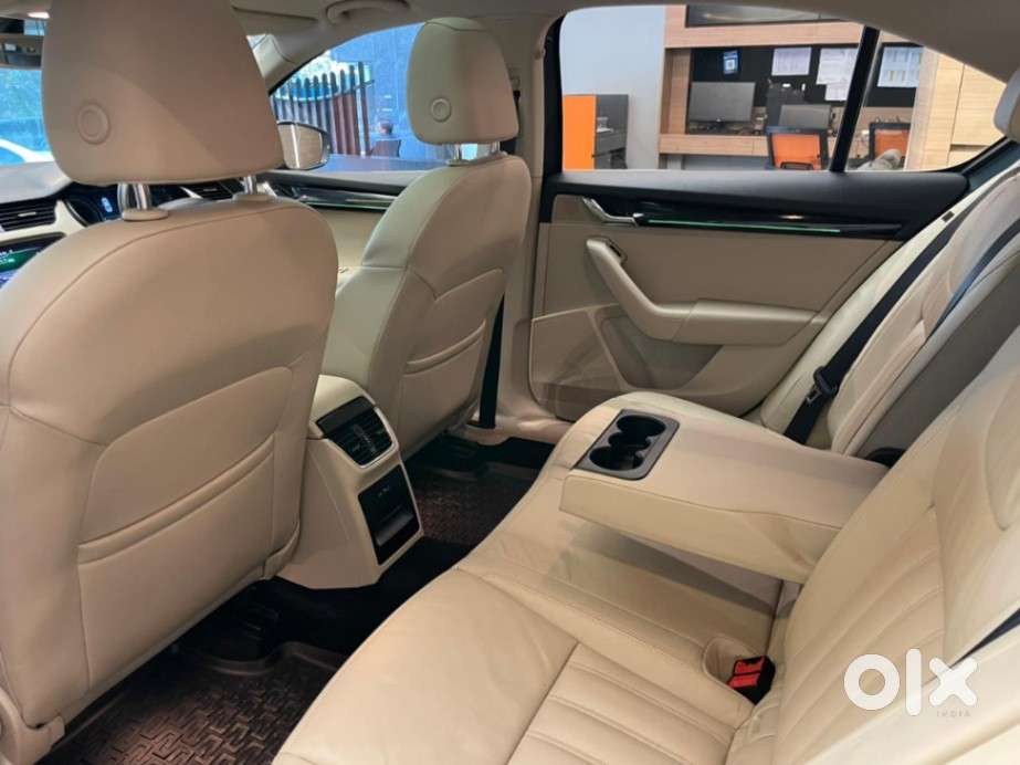 Skoda Octavia 1.8 Tsi At L K, 2018, Petrol