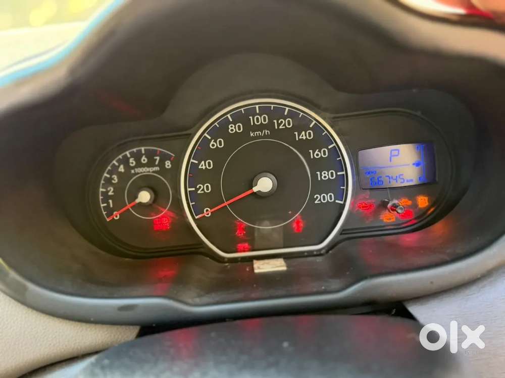 Hyundai I10 Sportz At, 2011, Petrol