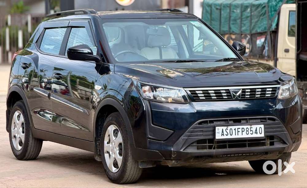 Mahindra Xuv300 W6, 2023, Petrol