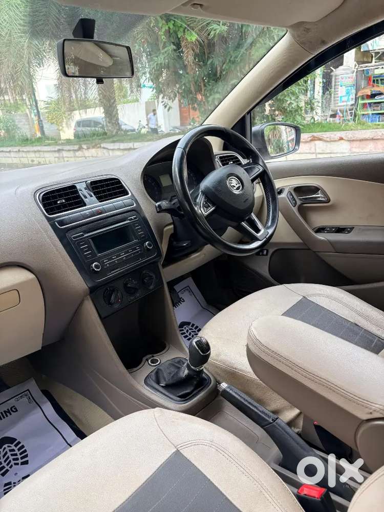 Skoda Rapid 1.6 2014 Diesel Manual