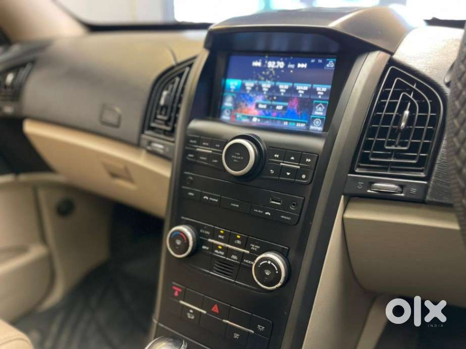 Mahindra Xuv500 At W10 Fwd, 2016, Diesel